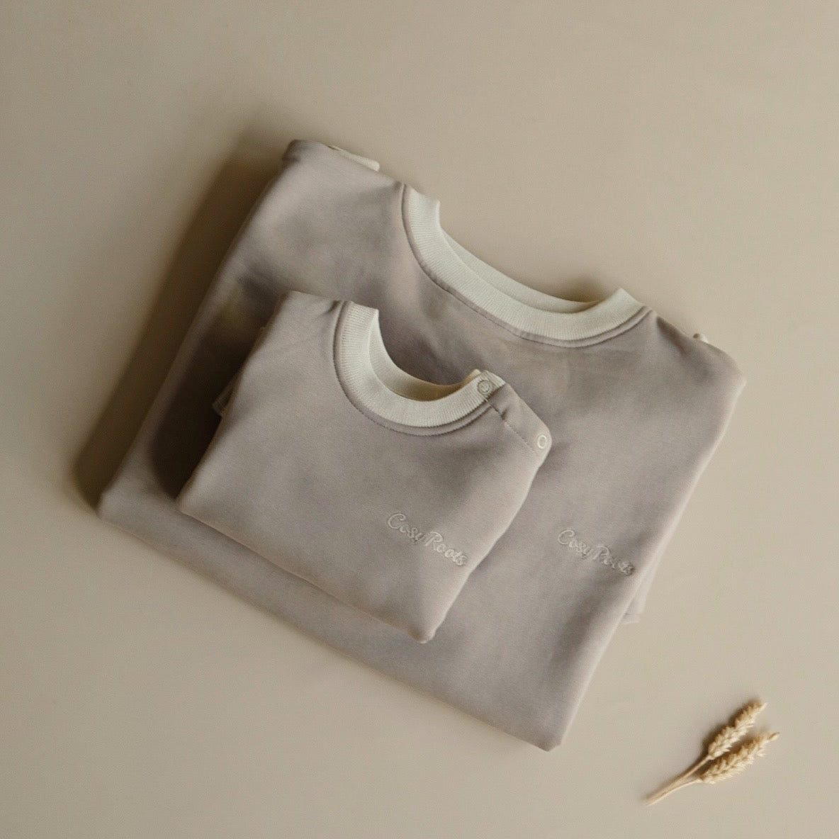 Family Sweatshirt - MUM - Caramel