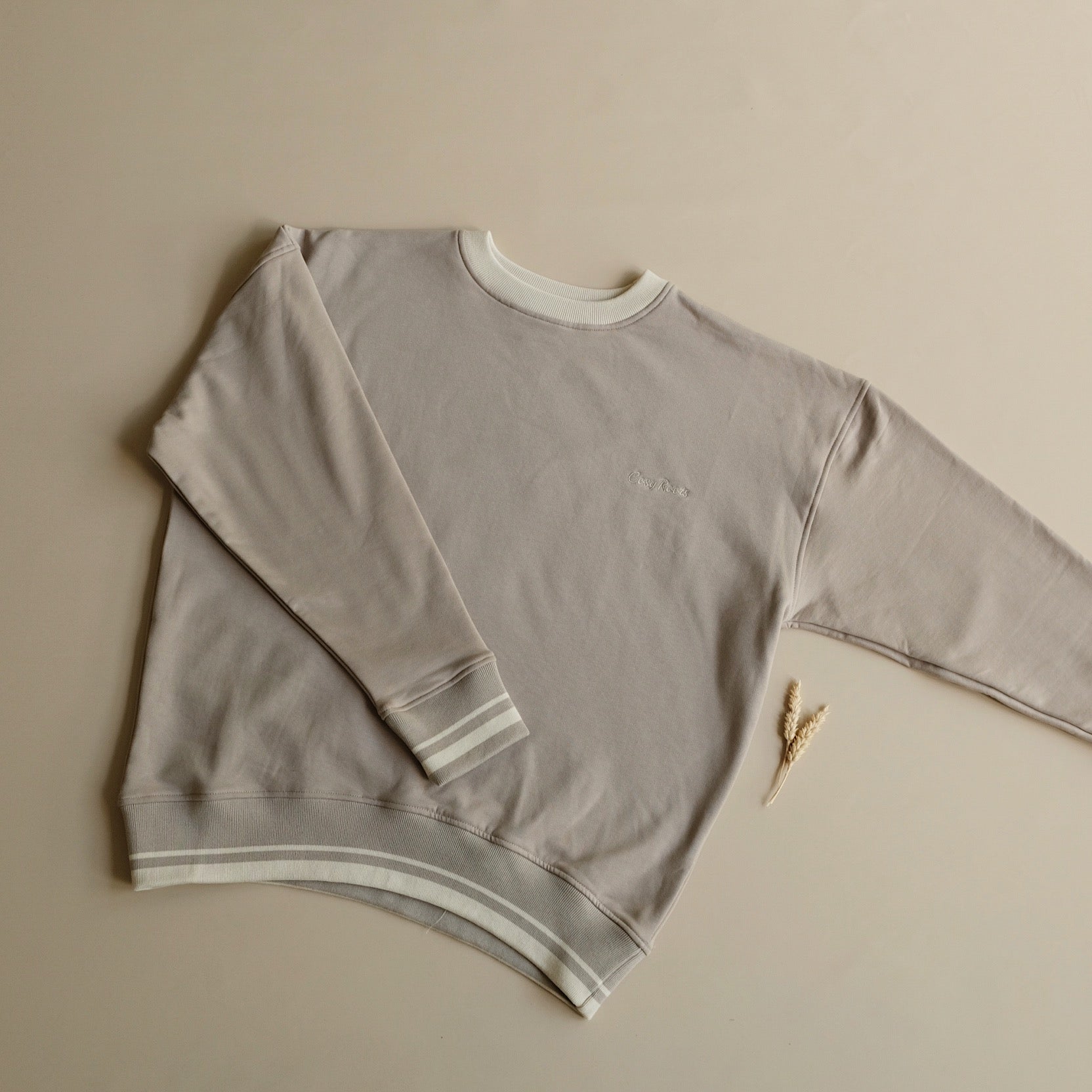 Family Sweatshirt - MUM - Caramel