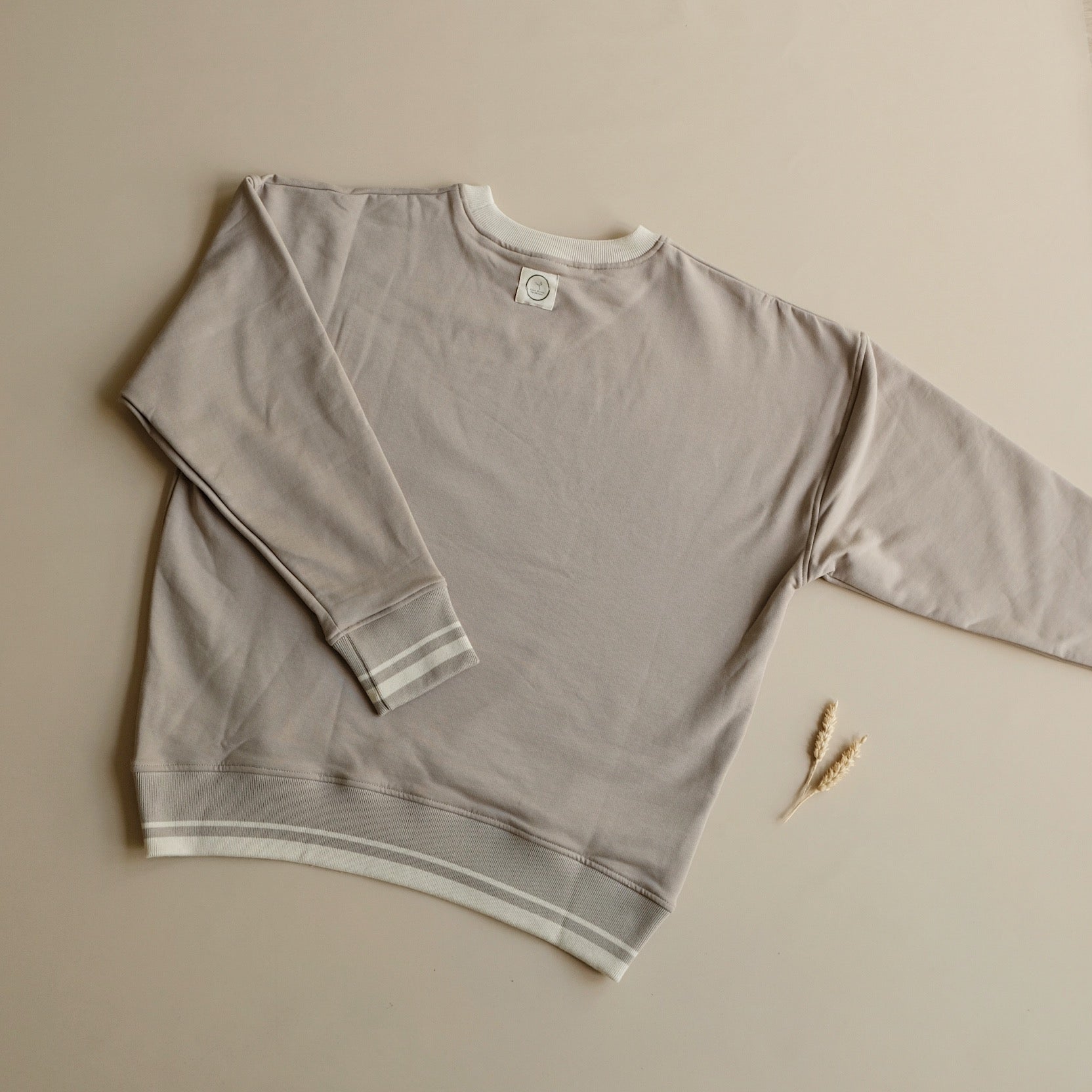 Family Sweatshirt - MUM - Caramel