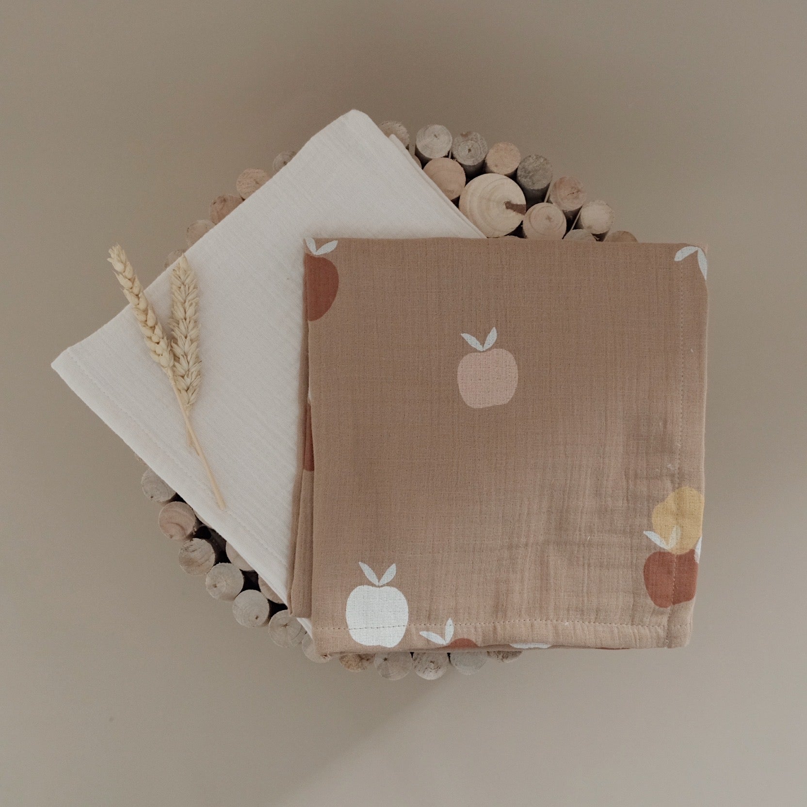 Organic Muslin Swaddle Set - Pure Apple/Sand
