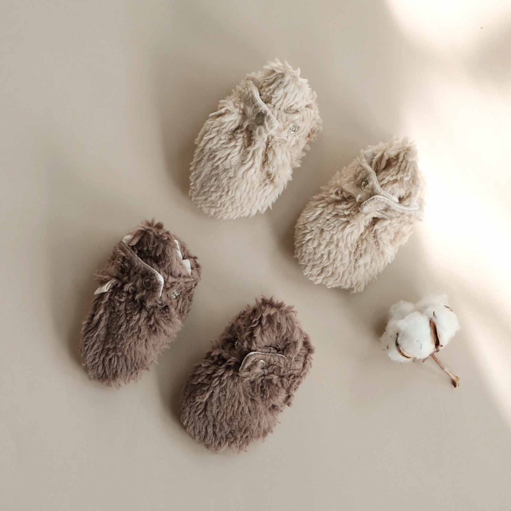 Organic Teddy Booties - Mocha