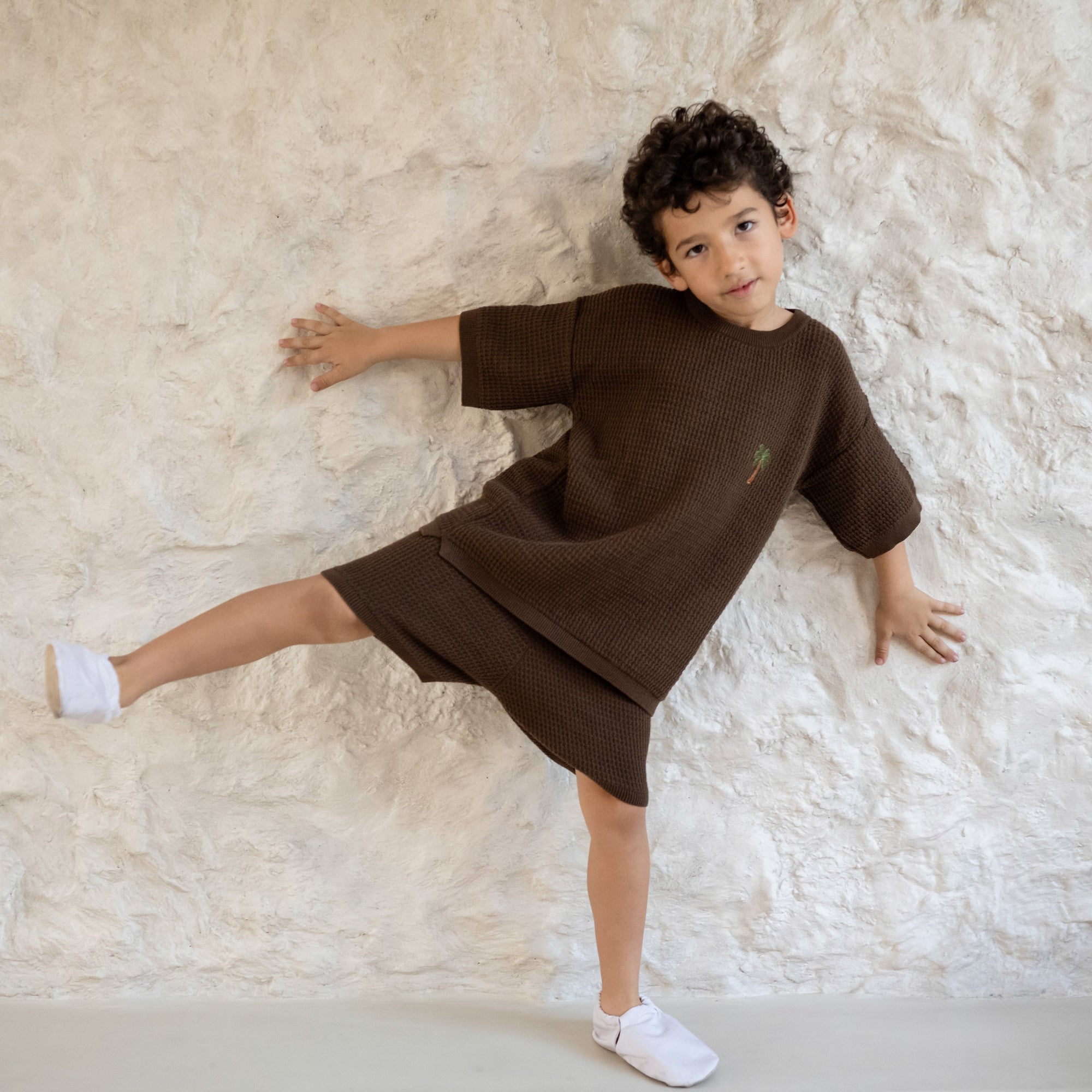 Organic Palm Summer Knit Shirt - Chocolate Brown