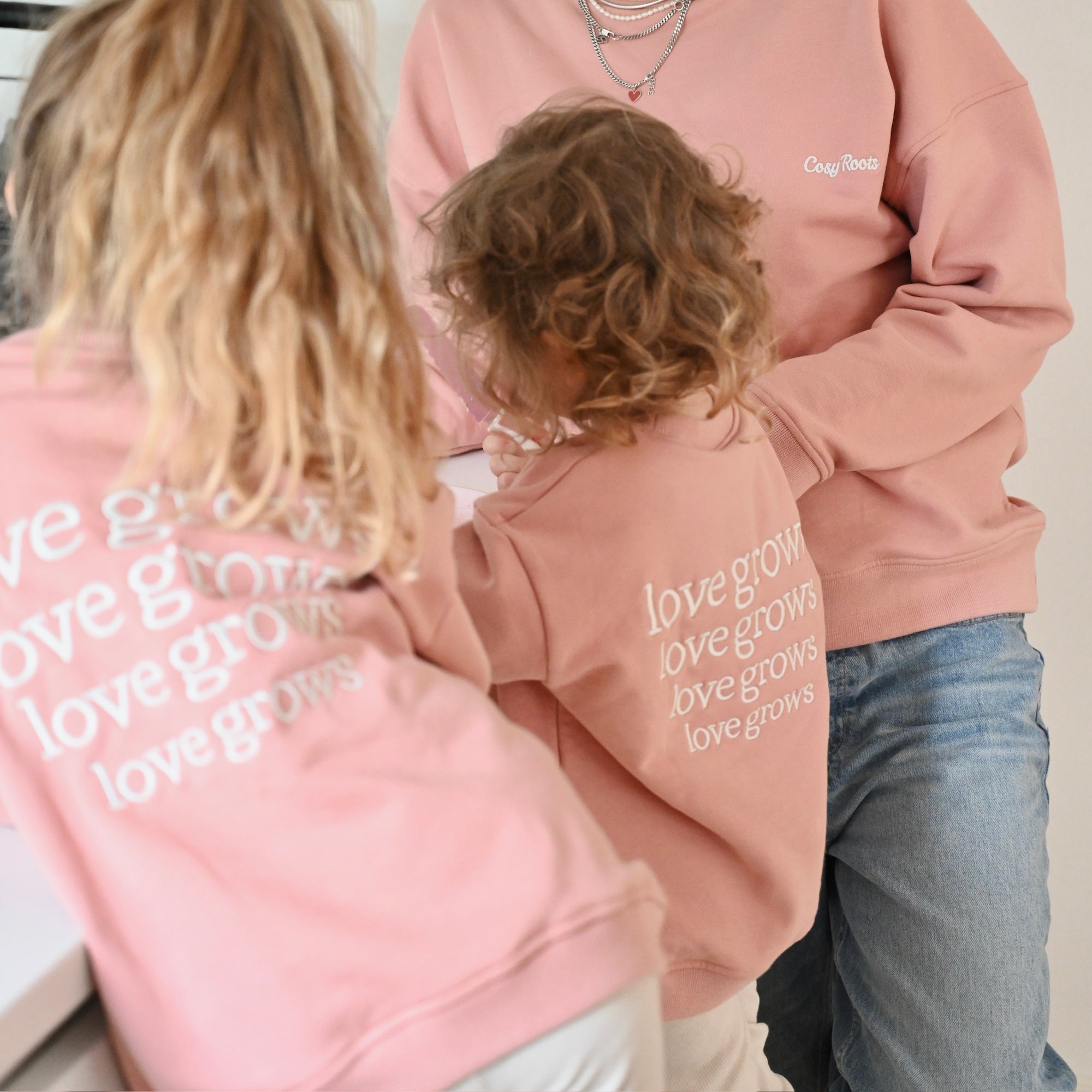 Family Sweatshirt - MUM - Dusty Rose - Love Grows