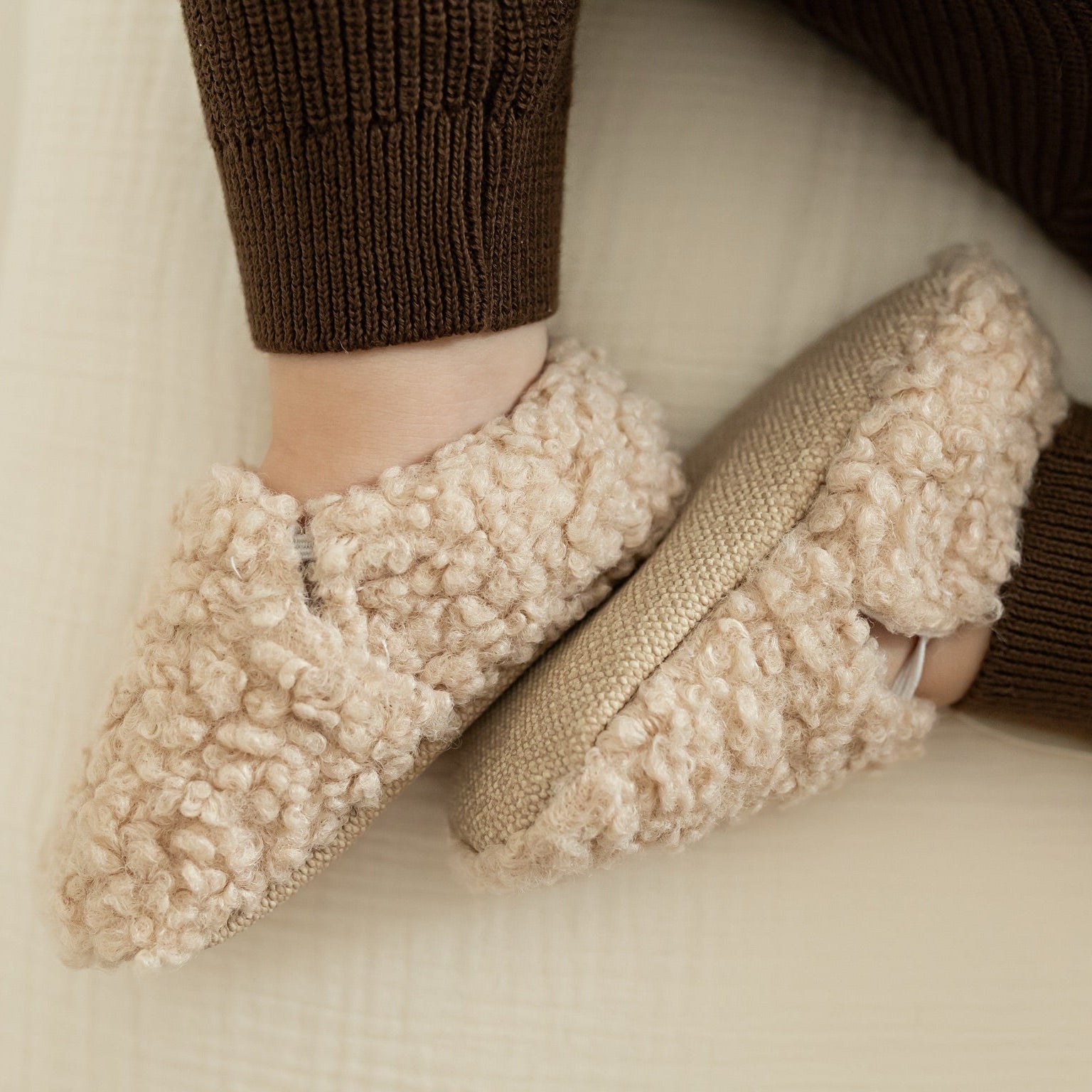 Vegan Shoes -Cosy Roots - Teddy Shoes - Sand – Cosy Roots GmbH