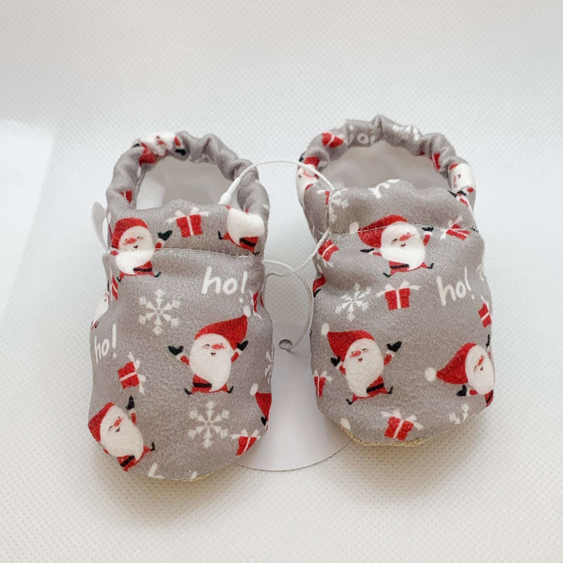 Vegane Babyschuhe und Kinderschuhe, rutschfest, waschbar, ohne Schadstoffe, samtweich, aus Baumwolle. Fast wie barfuß mit dem Schutz aus samtweicher Baumwolle