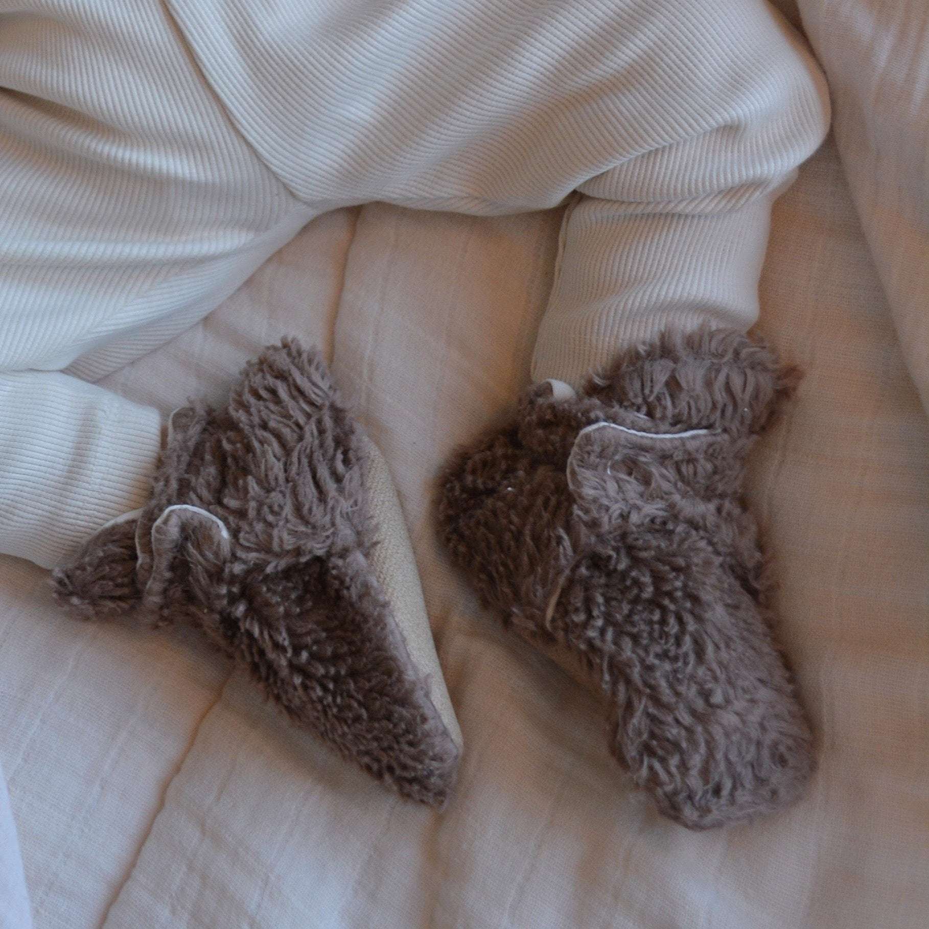 Organic Teddy Booties - Mocha - SALE