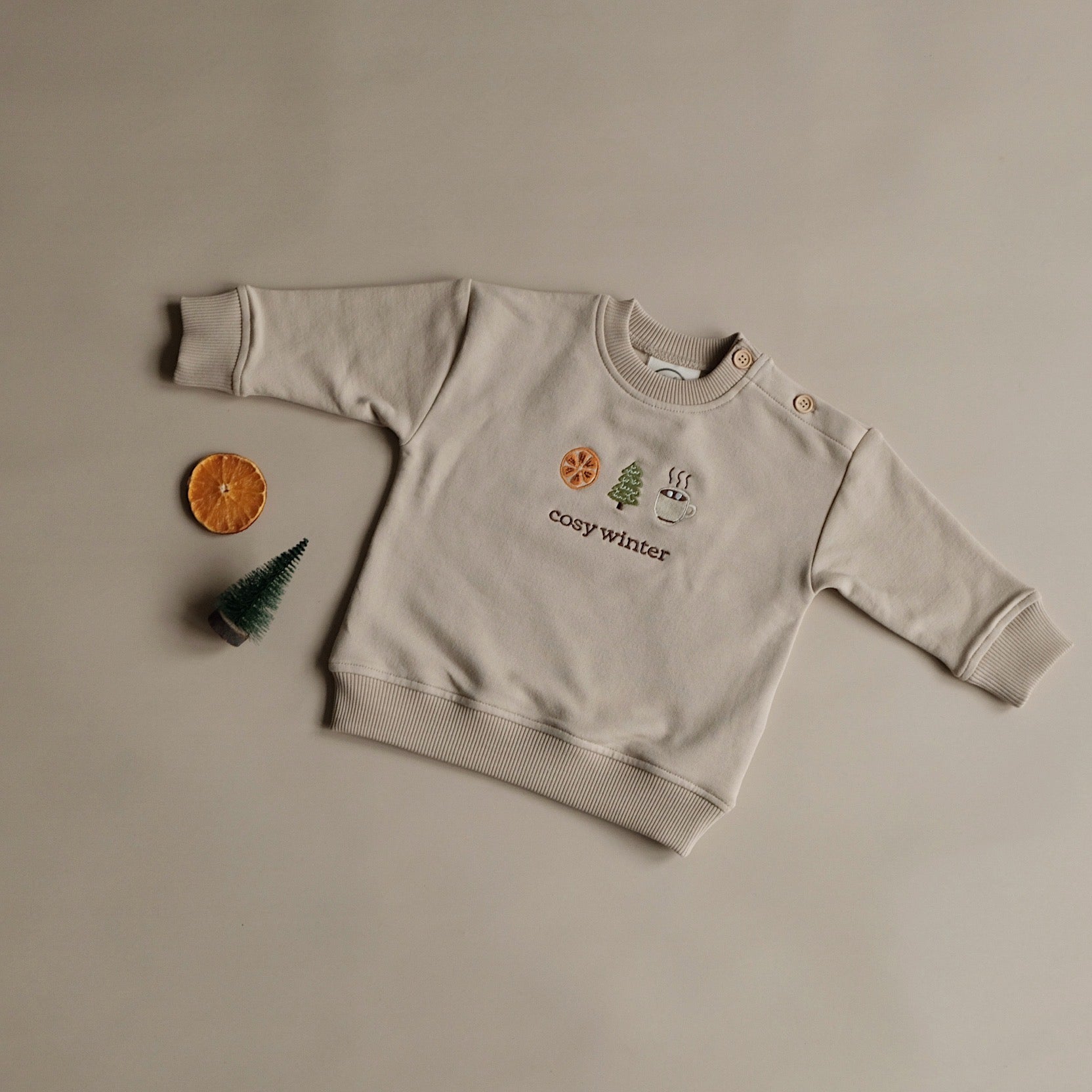 Family Sweatshirt - Oatmilk - Cosy Winter