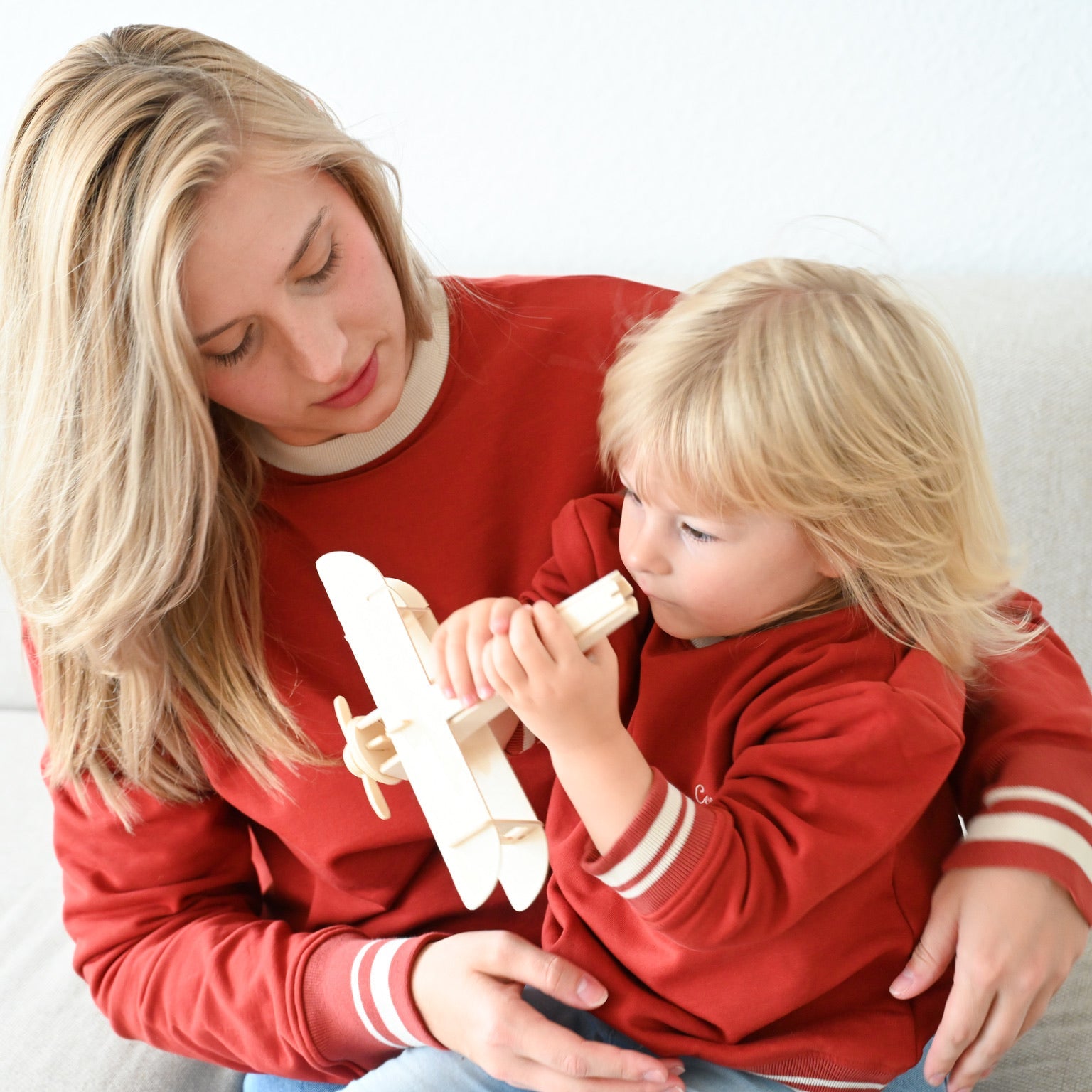 Family Sweatshirt - MUM - Vintage Red