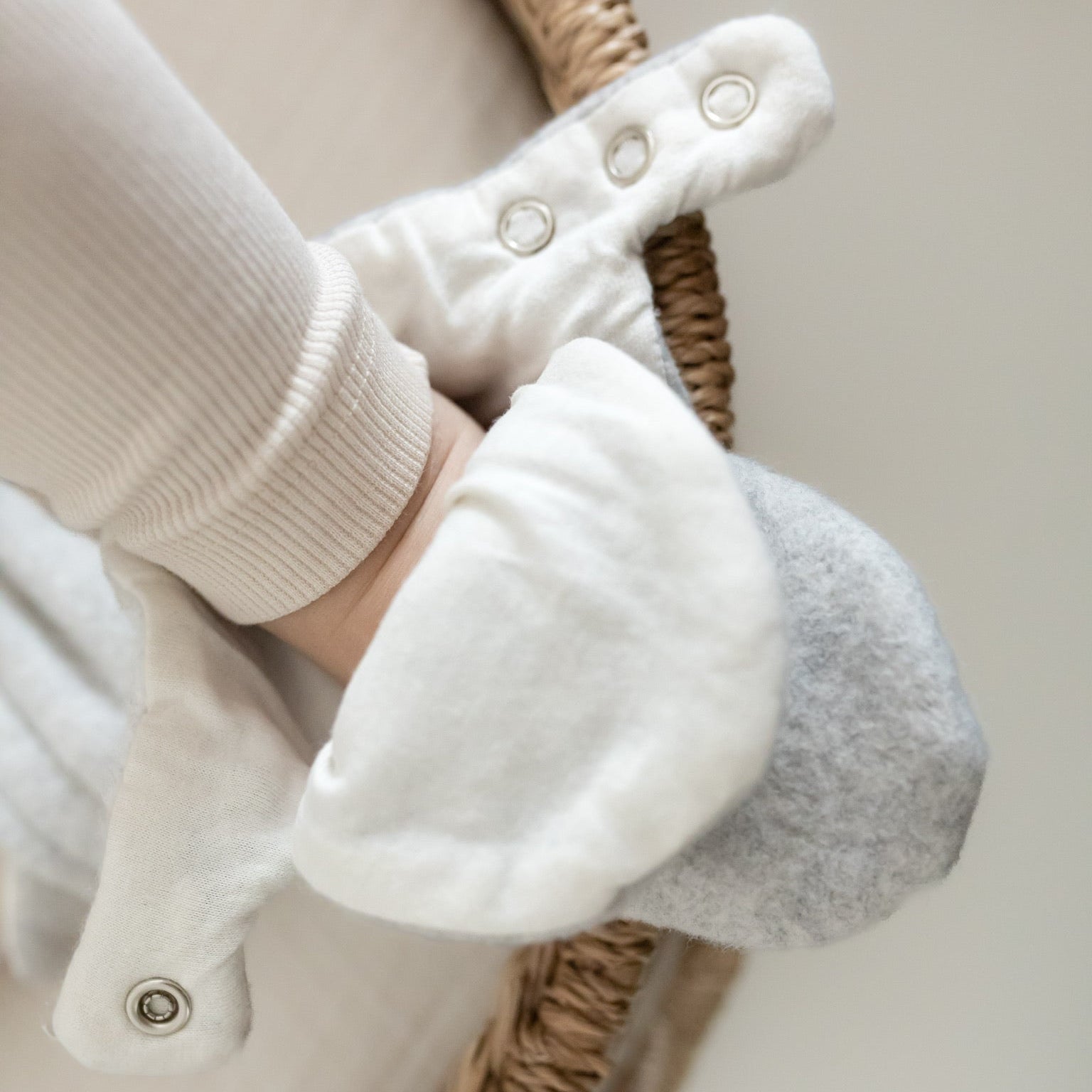 Organic Fleece Booties - Light Grey Melange