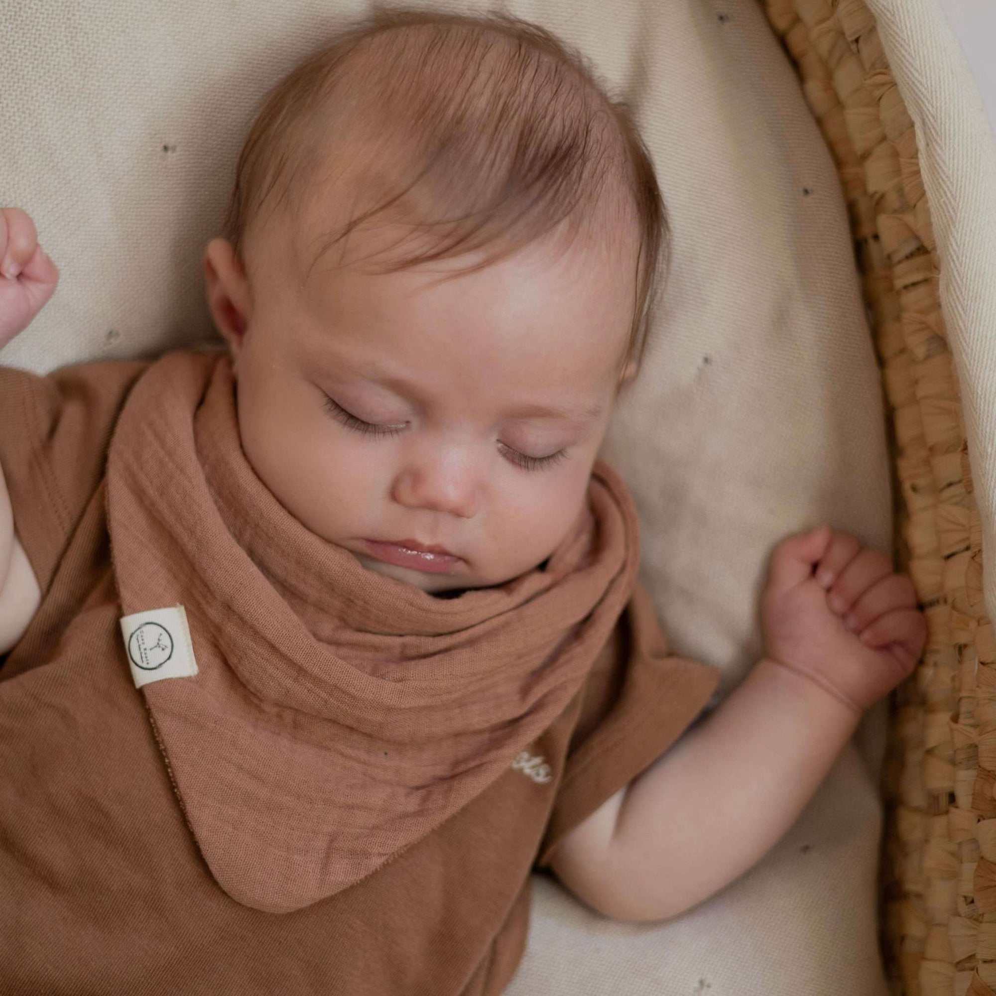 Organic Muslin Bibs - Walnut/Sand