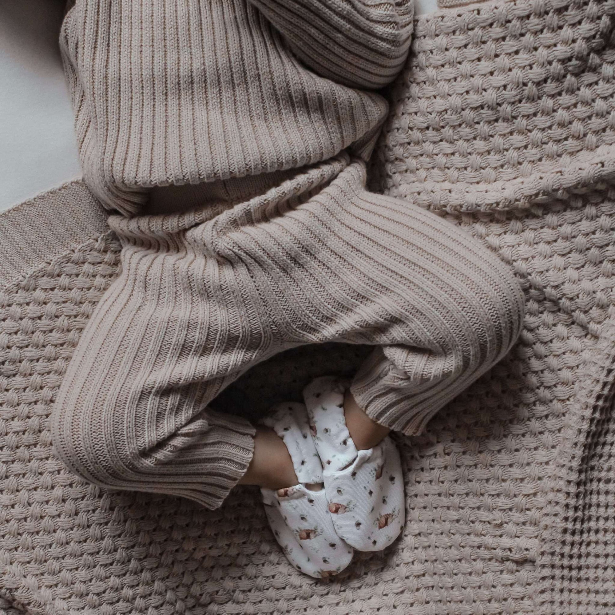 Vegan Newborn Shoes - Cosy Deer - S A L E