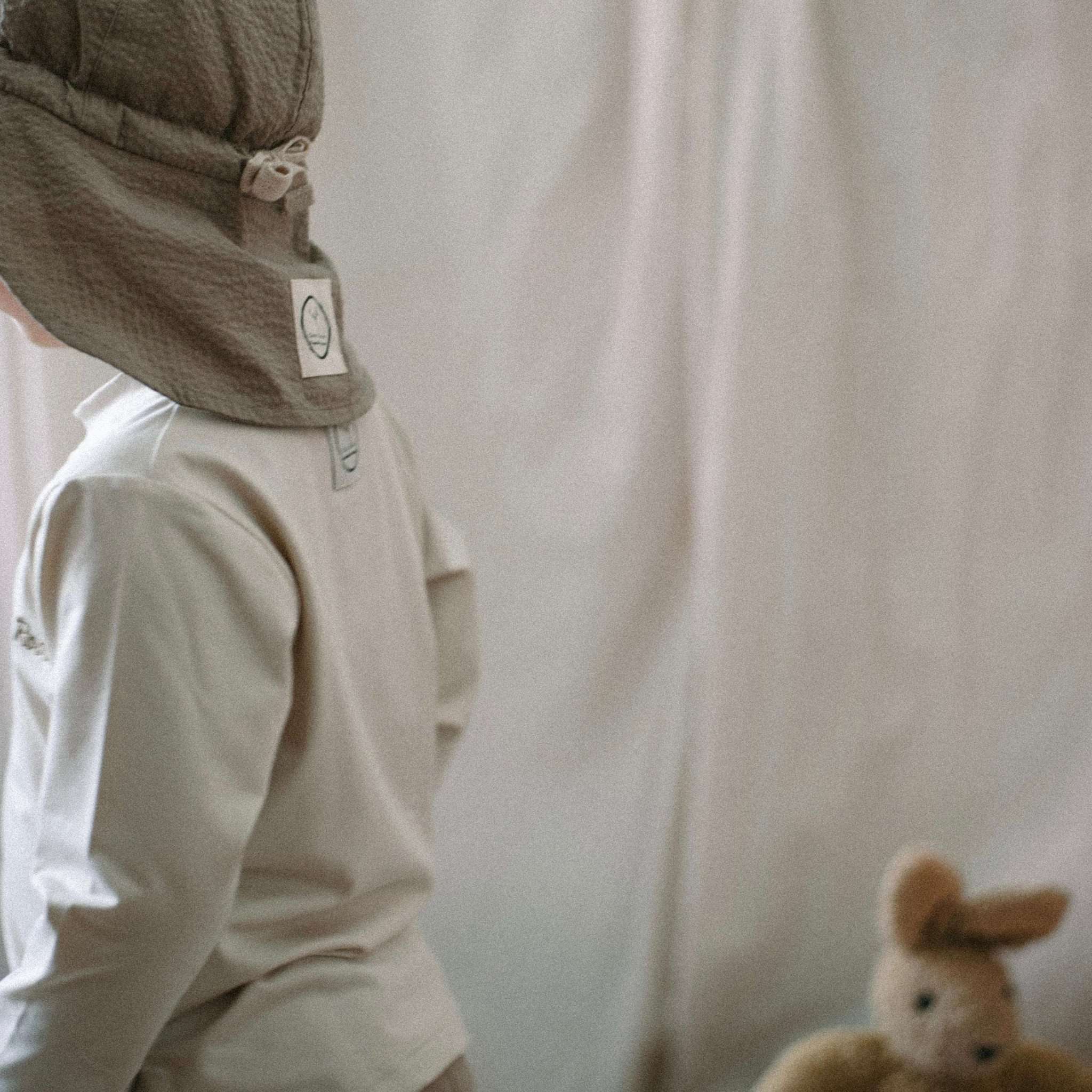 Sustainable UV Shirt - Sand - S A L E (UPV50+)