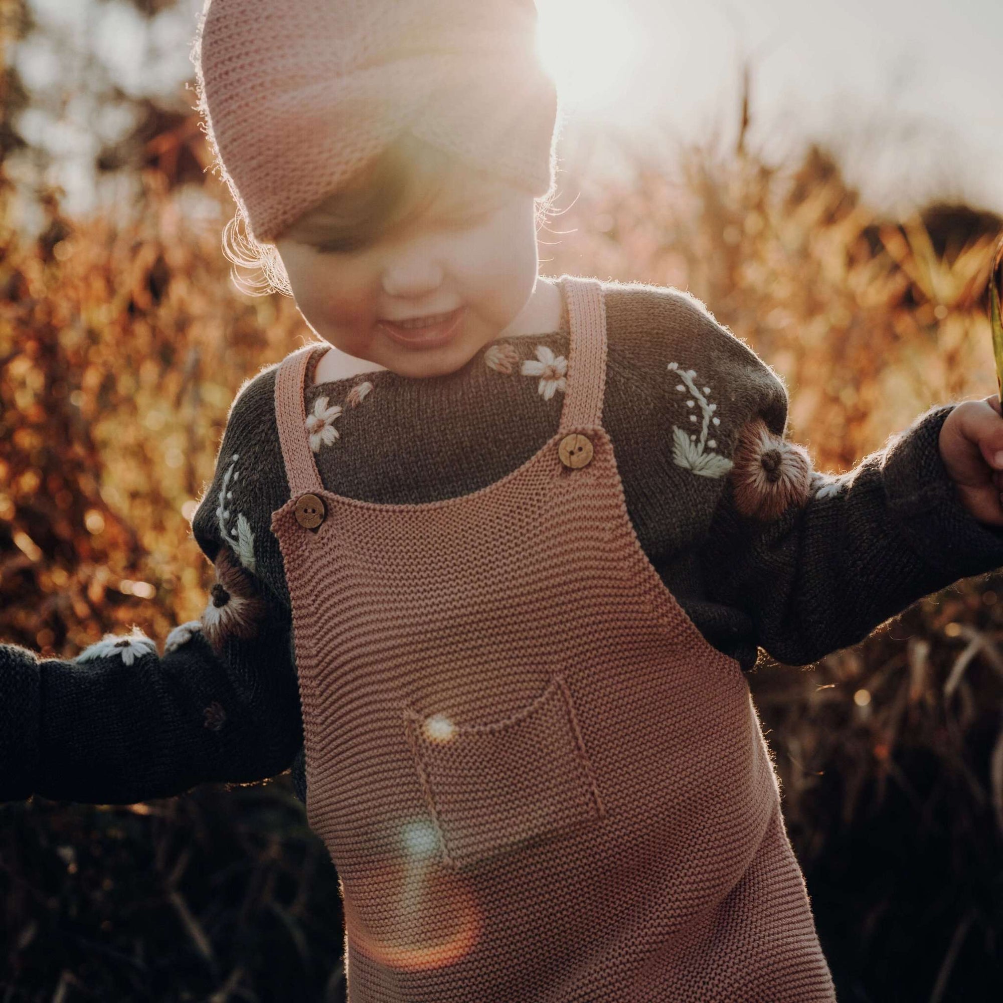 Latzhose aus GOTS zertifizierter Bio Baumwolle
